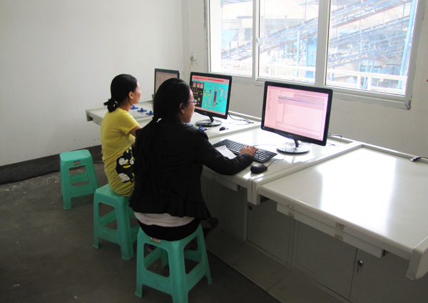 全自动PLC西门子控制现场